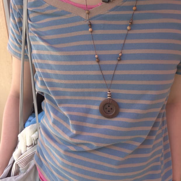 stripe button necklace 스트라이프 단추 목걸이