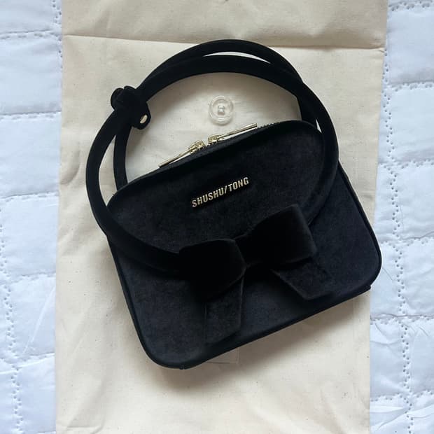 슈슈통 세브린백