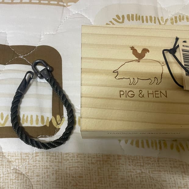 피그앤헨 랍스터래리 팔찌 아미 SM