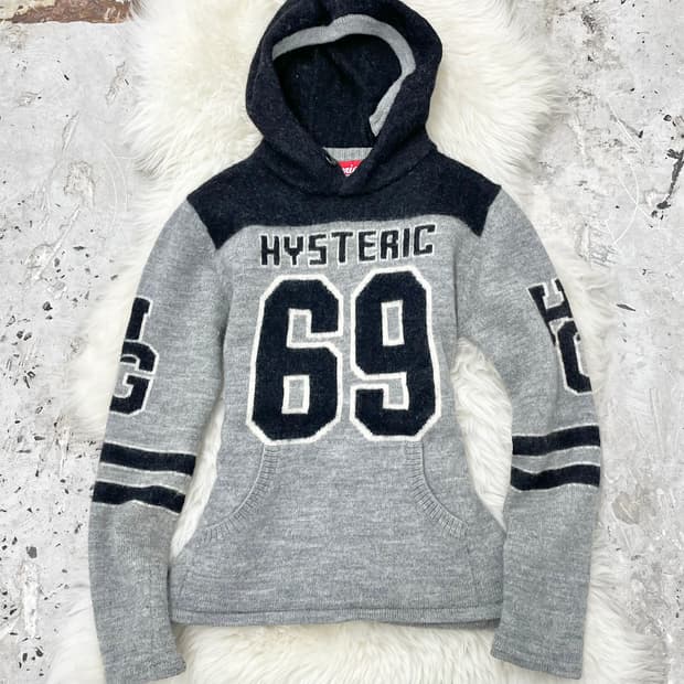 90s 히스테릭글래머 울 로고 버튼 니트