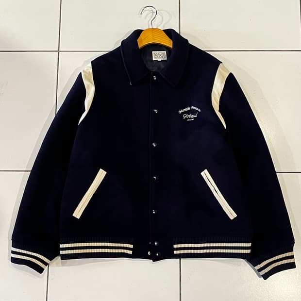 마리떼 프랑소와 저버 네이비 울 바시티 자켓