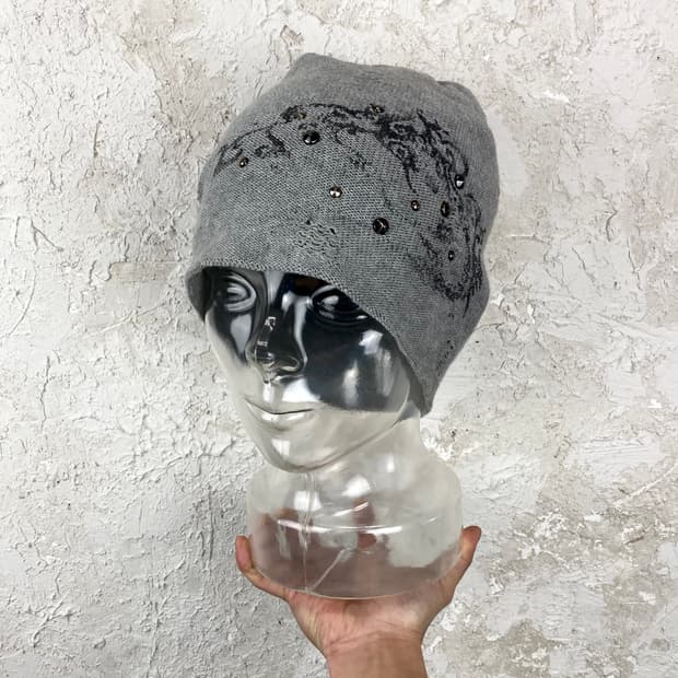 CLRIDE 데미지 스터드 그런지 비니