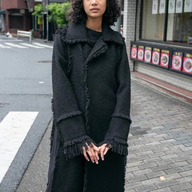 perverze 퍼버즈 트위드 프린지 코트