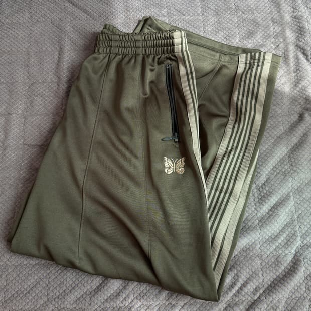 (택만뗀새상품)[S]니들스 LHP HD 트랙팬츠 폴리스무스 와이드 올리브