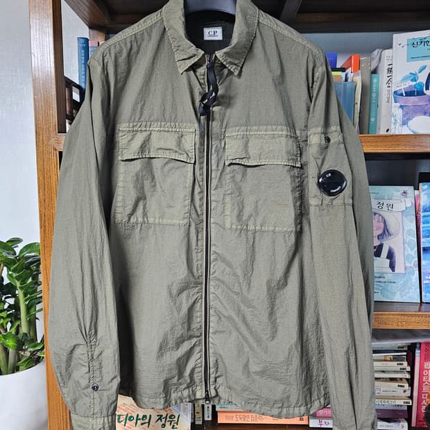 정말 멋있는.씨피컴퍼니 CP컴퍼니 나일론 자켓 팔아요 100 라지 L