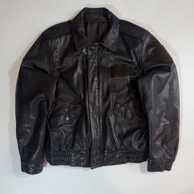 블랙 가죽 봄버 자켓