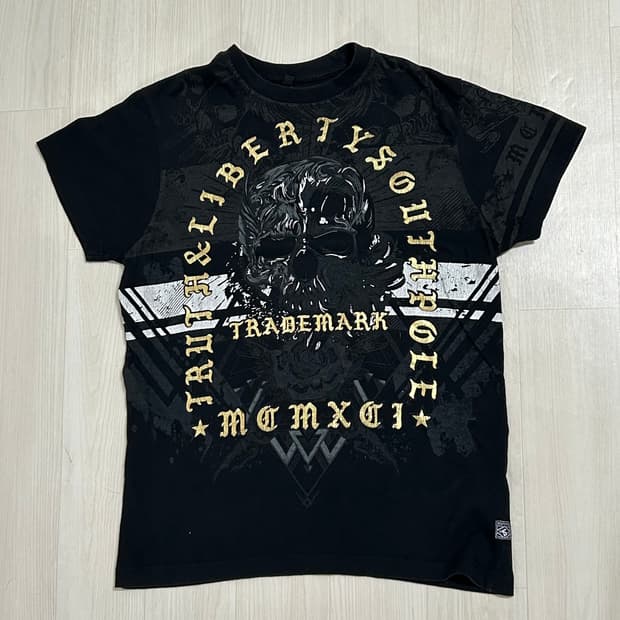 South Pole 펑크 스컬프린팅 반팔 탑 