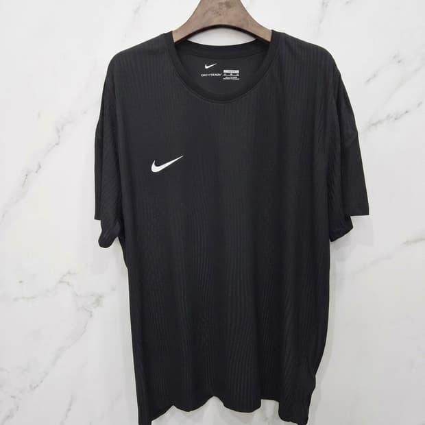 XXL,110) NIKE 나이키 라운드넥 반팔티셔츠!~ 패턴들어가있습니다