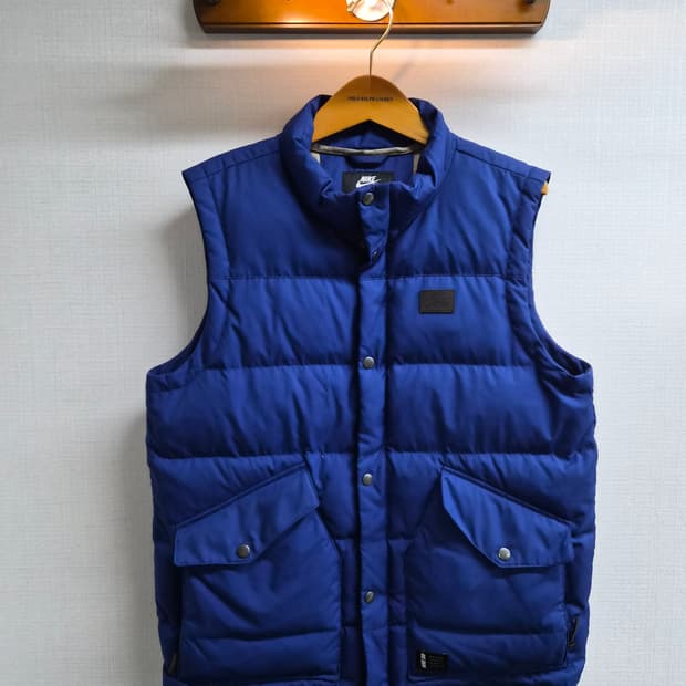 L) 나이키 SB 덕다운 패딩 베스트 팝니다