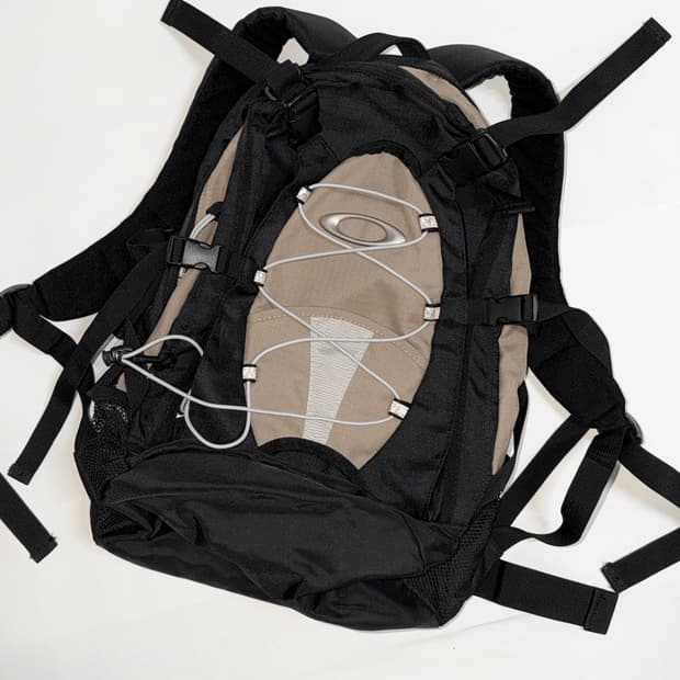 00's 오클리 롤러블레이드 백팩