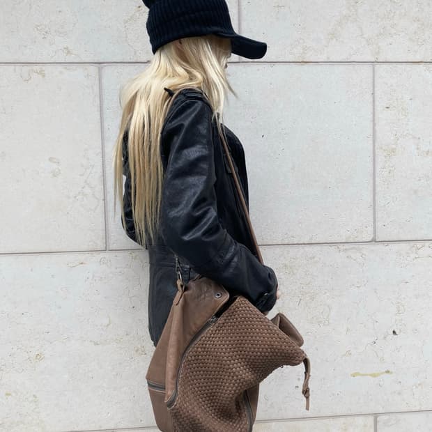 Italy Lamb Skin Zipper Detail Bag