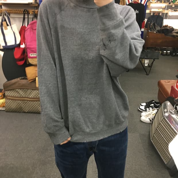 프루트오브더룸 페이드 스웻셔츠