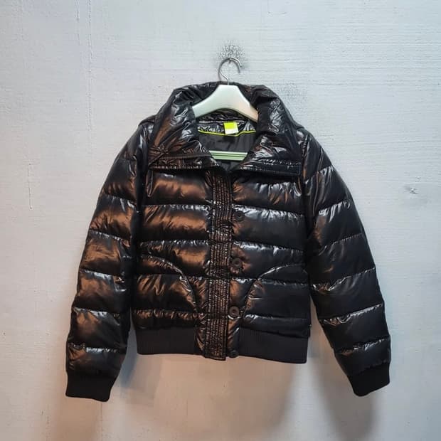 여성 아디다스 유광 숏패딩 