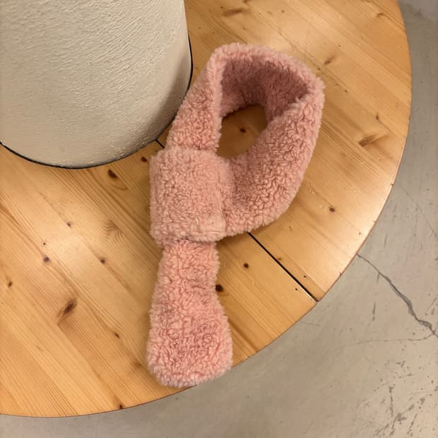 빈티지 핑크 숏머플러