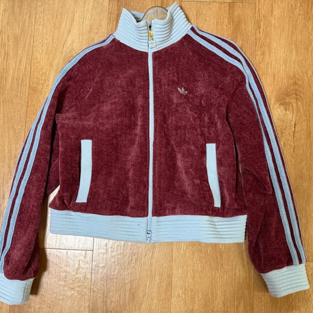 아디다스 버건디 트랙자켓