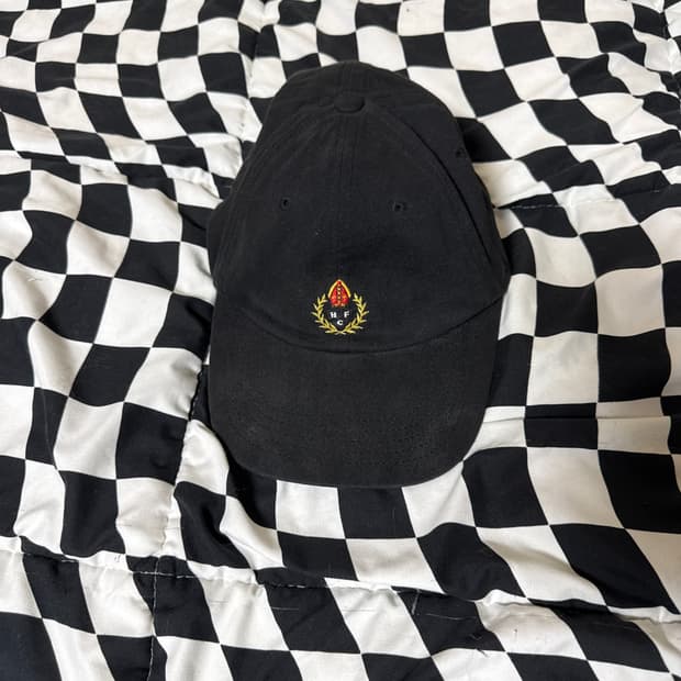 헤리티지 플로스 크레스트 트윌 빈티지 워시드 캡 블랙