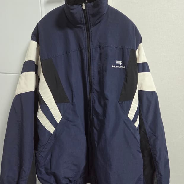발렌시아가 리버시블 트랙자켓 XS(105)