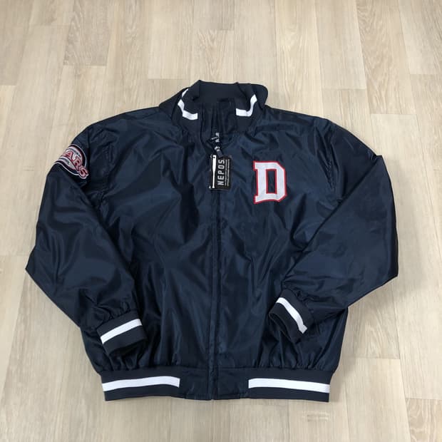 (105) 새상품 두산 베어스 춘추용 점퍼 자켓 두산 베어스 자켓 점퍼