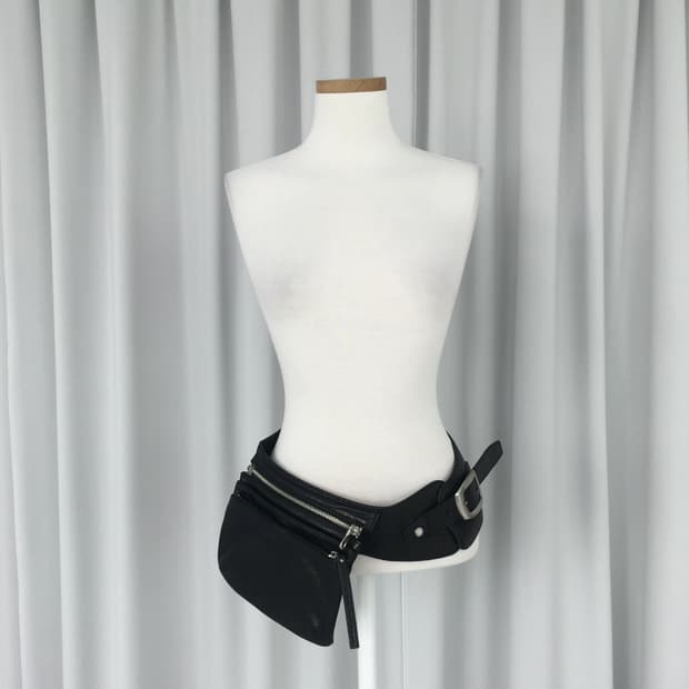 Hiroko Koshino 히로코코시노 벨트 백