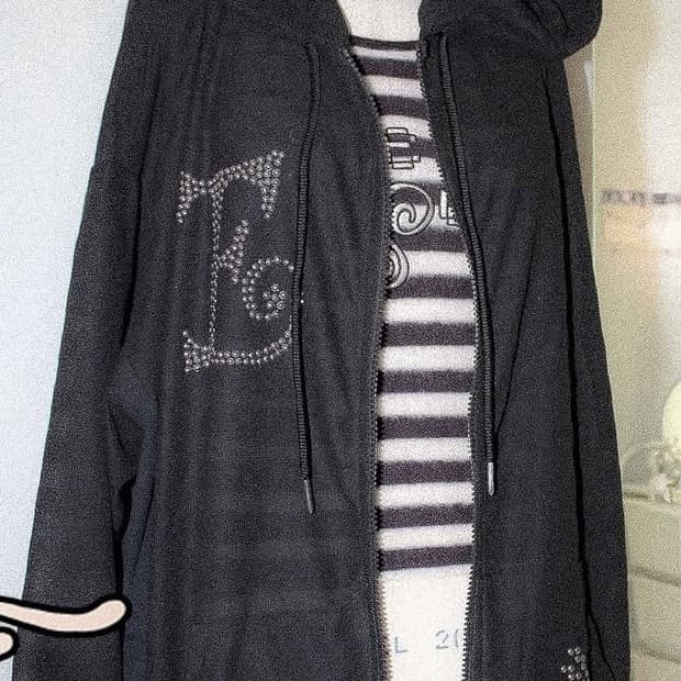 eessay에세이 하루후디 썸머버전 블랙 판매해요