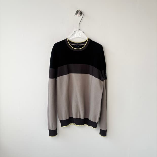 아르마니 진스 팝 스웨터