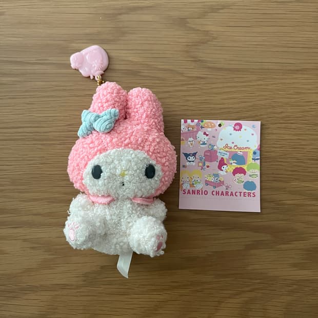 (새상품) 마이멜로디 뽀글이 인형 키링