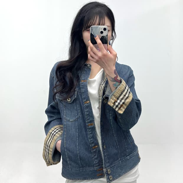 Burberry 블랙라벨 스트라이프 데님 자켓