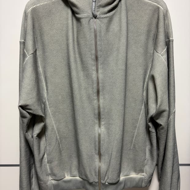 어템트 Attempt Project 11 25ss Twisted Hood