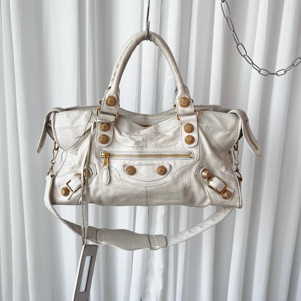 발렌시아가 시티 모터백 파트타임