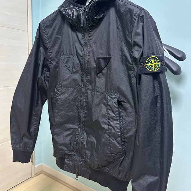 스톤아일랜드 23ss 멤브라나 블랙M 백화점판 새상품급 판매