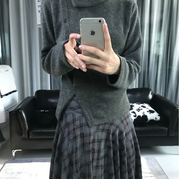 빈티지 폴라 언발 버튼 긴팔티