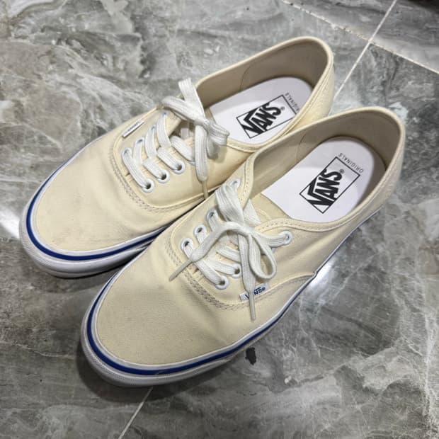 반스 볼트 어센틱 270사이즈 판매합니다