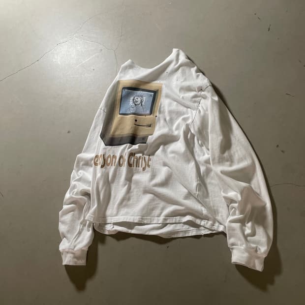 써밋 Graphic Long Sleeve T-shirt