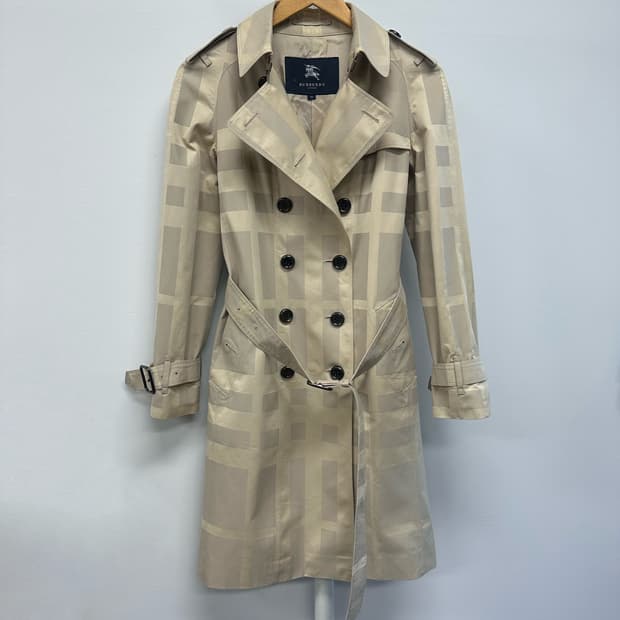 버버리 체크 트렌치 코트