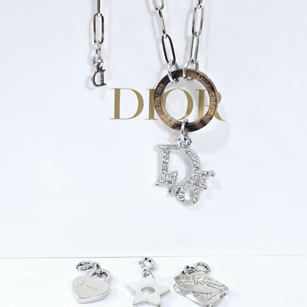 디올 오블리크 참 목걸이 / 참분리 가능 [정품·희귀매물]