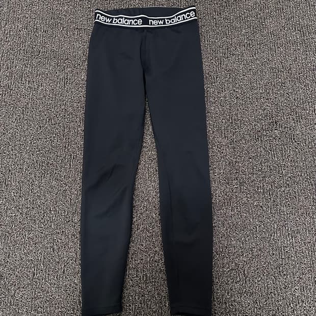 뉴발란스 여성 필라테스 운동복 레깅스 블랙 M