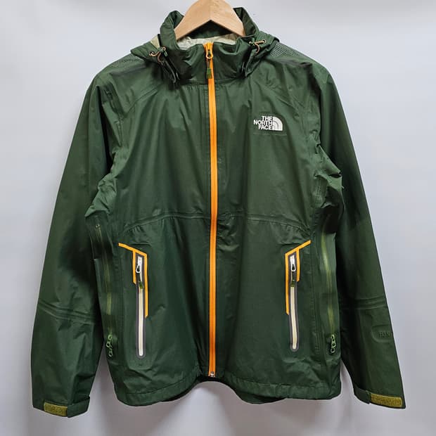 노스페이스 여성 하이벤트 바람막이 100