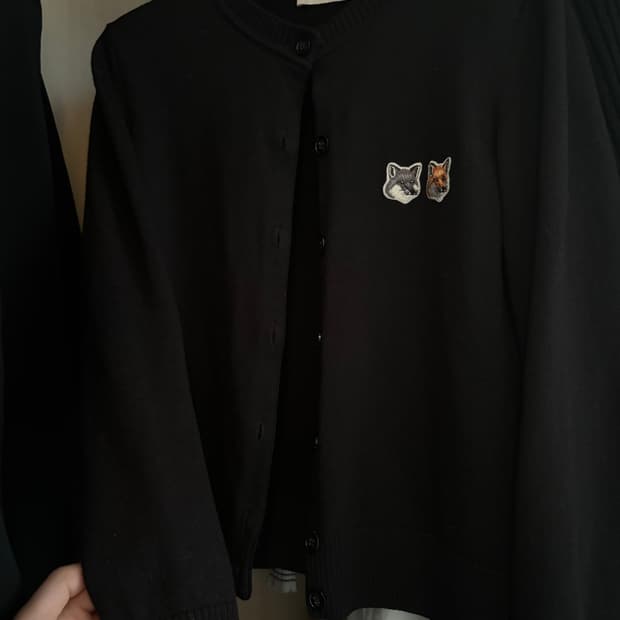 메종키츠네 가디건 폭스헤드