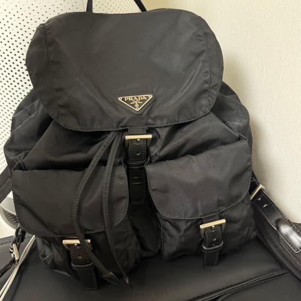 Prada 프라다 백팩 미듐 빈티지