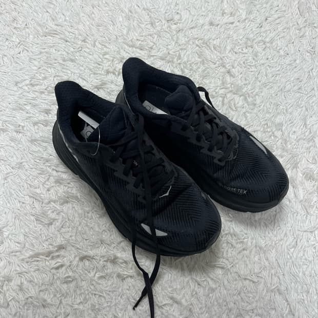 Hoka Clifton GTX running shoes