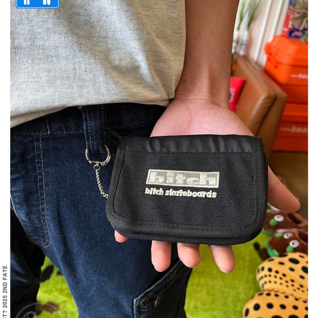 1990s Bitch Skateboards Keyring Wallet
