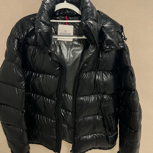 몽클레어 마야 4사이즈 s급