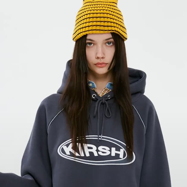 키르시 로고 후드 차콜 그레이