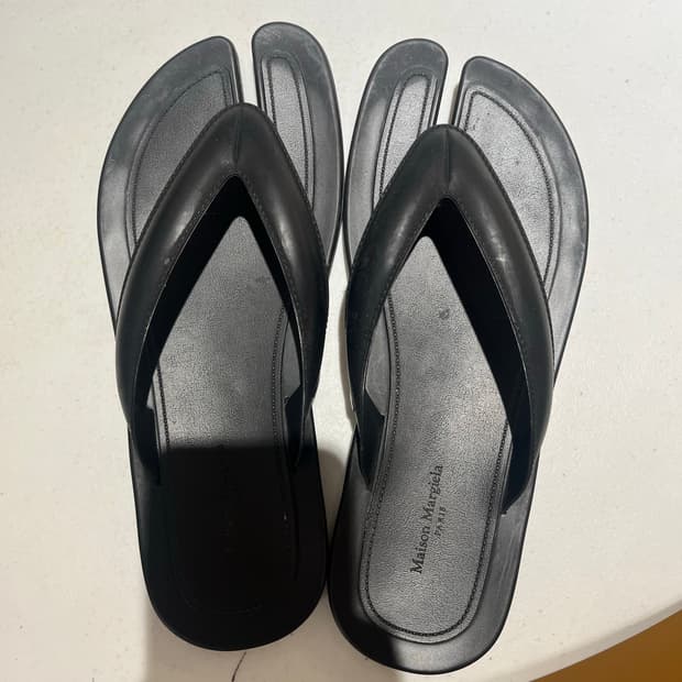 마르지엘라 타비 플리플랍 쪼리 36