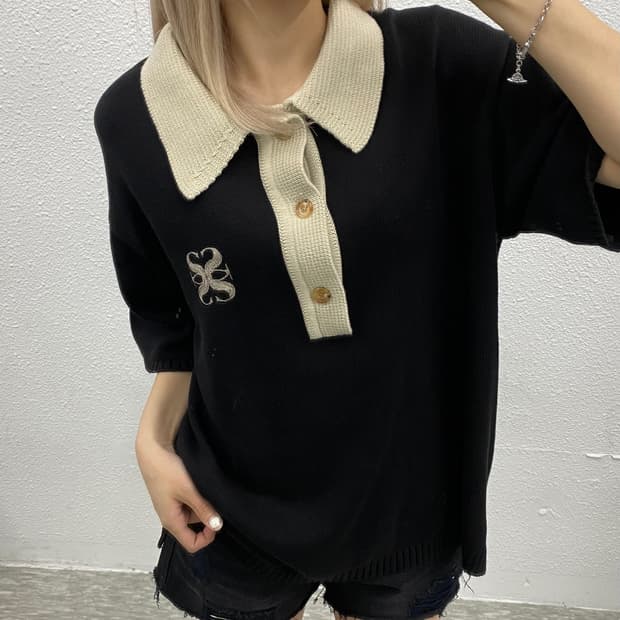 세터 블랙 카라 반팔니트