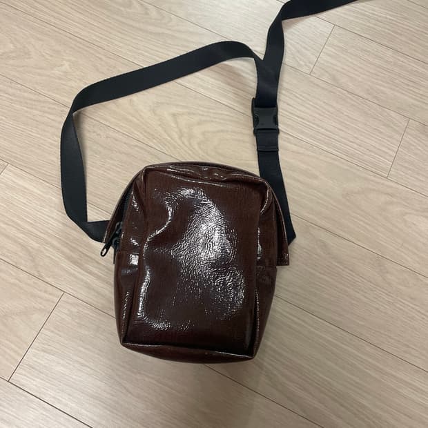 regular 스포츠백 스몰 브라운 