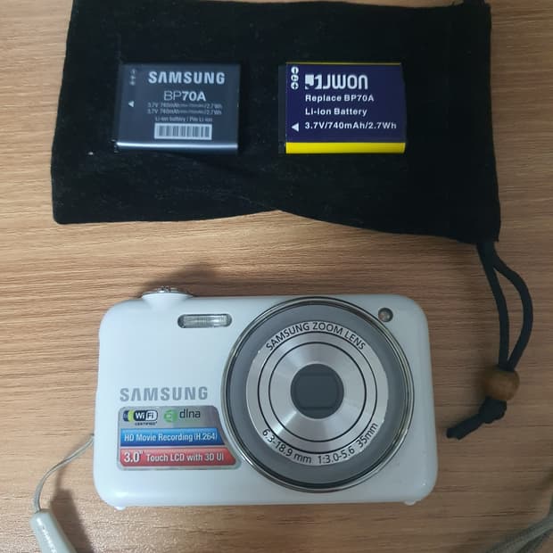 삼성 vluu st80 빈티지 감성 레트로 터치 디카 디지털 카메라