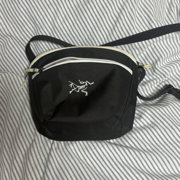 급처 아크테릭스 맨티스2 웨이스트팩 블랙