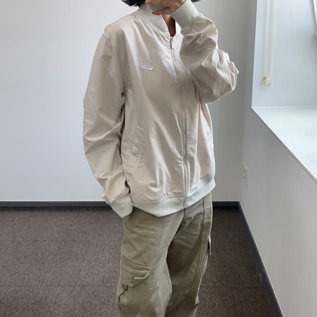 Nike 나이키 스몰로고 아이보리 바람막이 자켓 