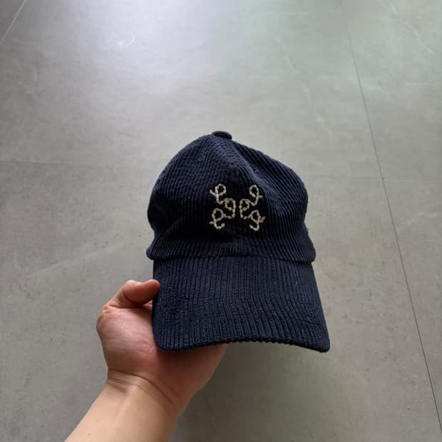 999휴머니티 코듀로이 볼캡 네이비